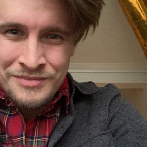 Meet your Posher, Fikret